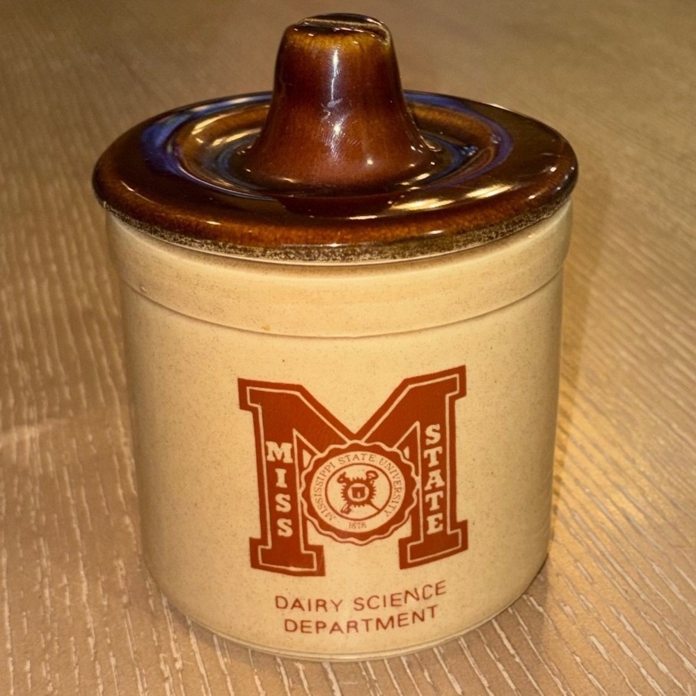 Vintage Mississippi State Dairy Science Stoneware Crock Jar with Lid 4 inch MSU
